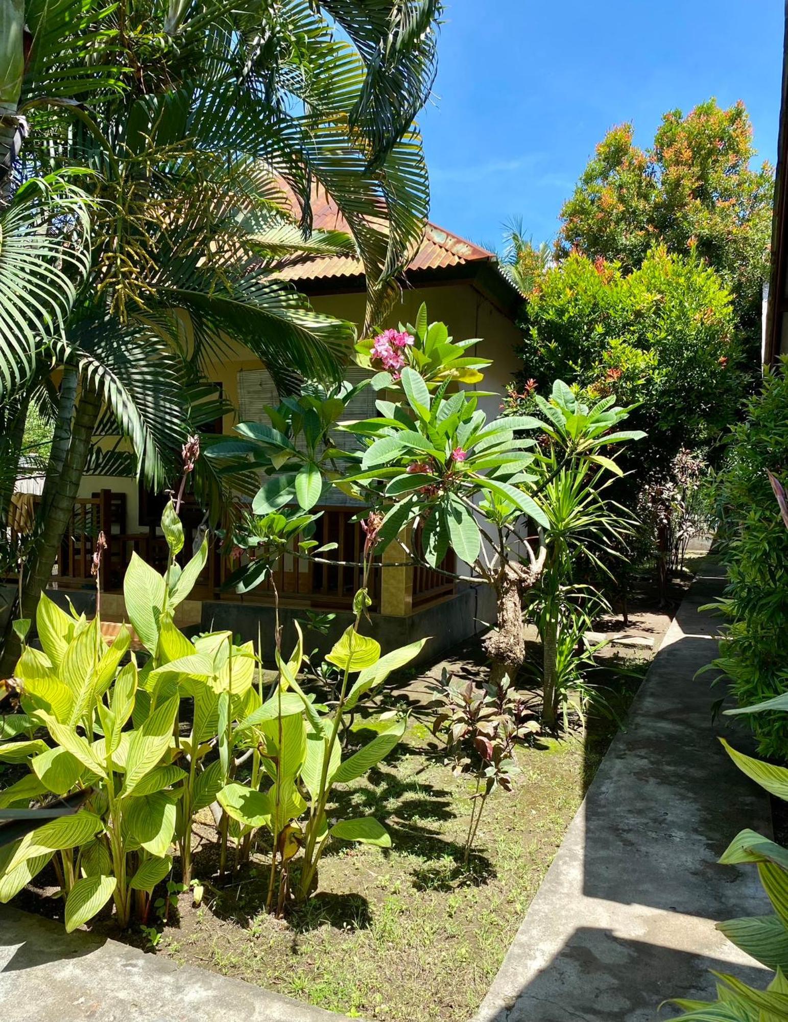 Puring Bungalows Gili Air Exterior foto